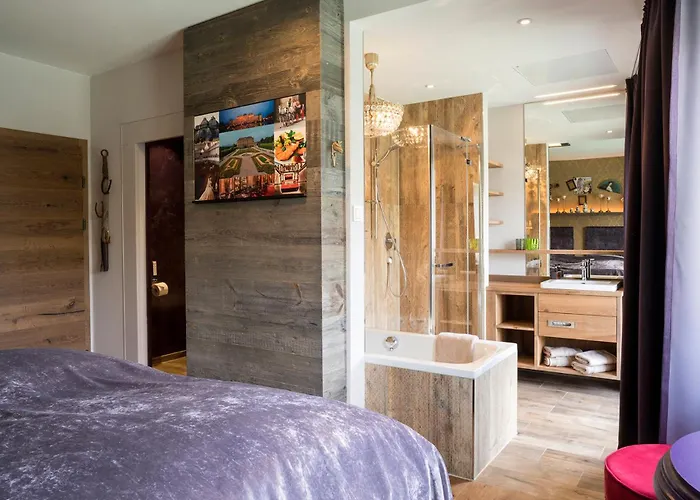 Boutique Hotel Im Auracher Loechl
